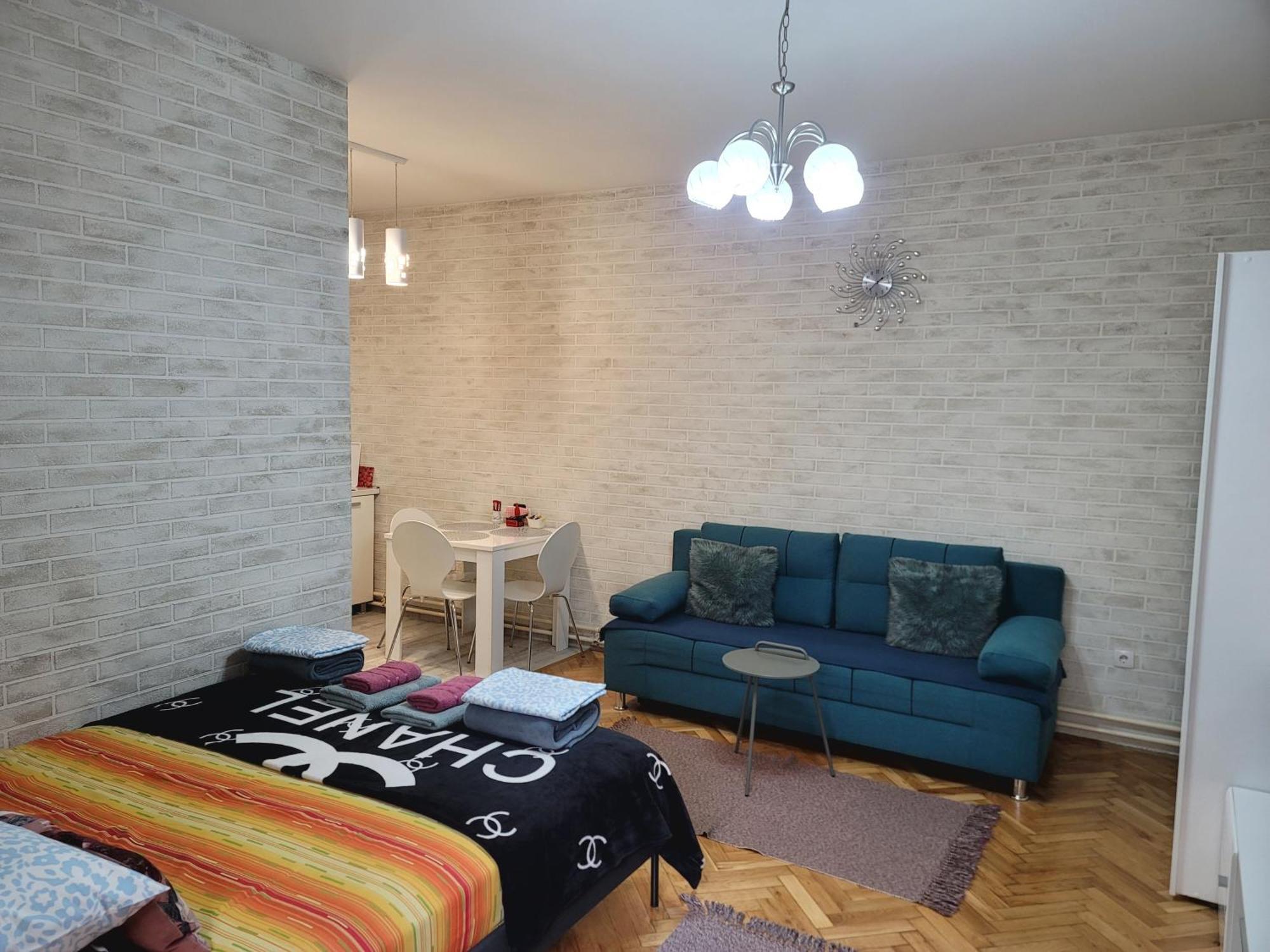 Apartman "Garden" Novi Sad Extérieur photo